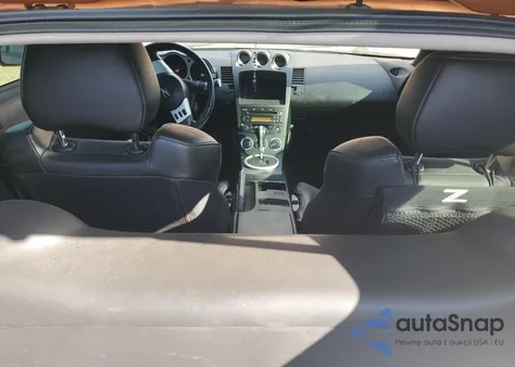 2005 Nissan 350Z Coupe z USA, uszkodzony, nr VIN JN1AZ34D45M602458